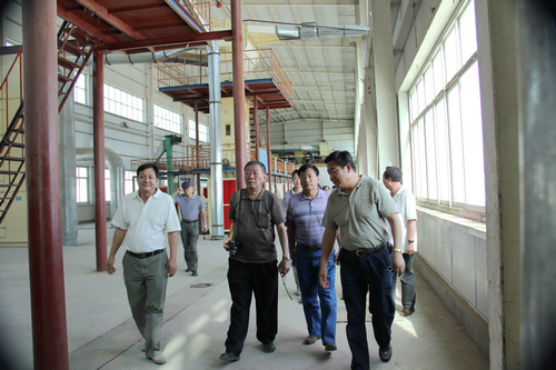 國(guó)家棉花協(xié)會(huì)副會(huì)長(zhǎng)史建偉等領(lǐng)導(dǎo)來公司調(diào)研金塔、瓜州、敦煌棉花市場(chǎng)